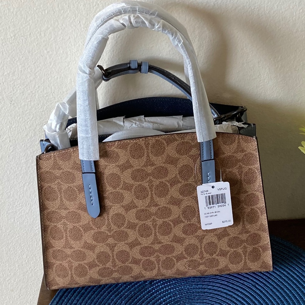 SOLD -COACH CHARLIE 28 CARRYALL IN GORGEOUS BLUEBELL TRIM COLOR -NWT! - Picture 2 of 6